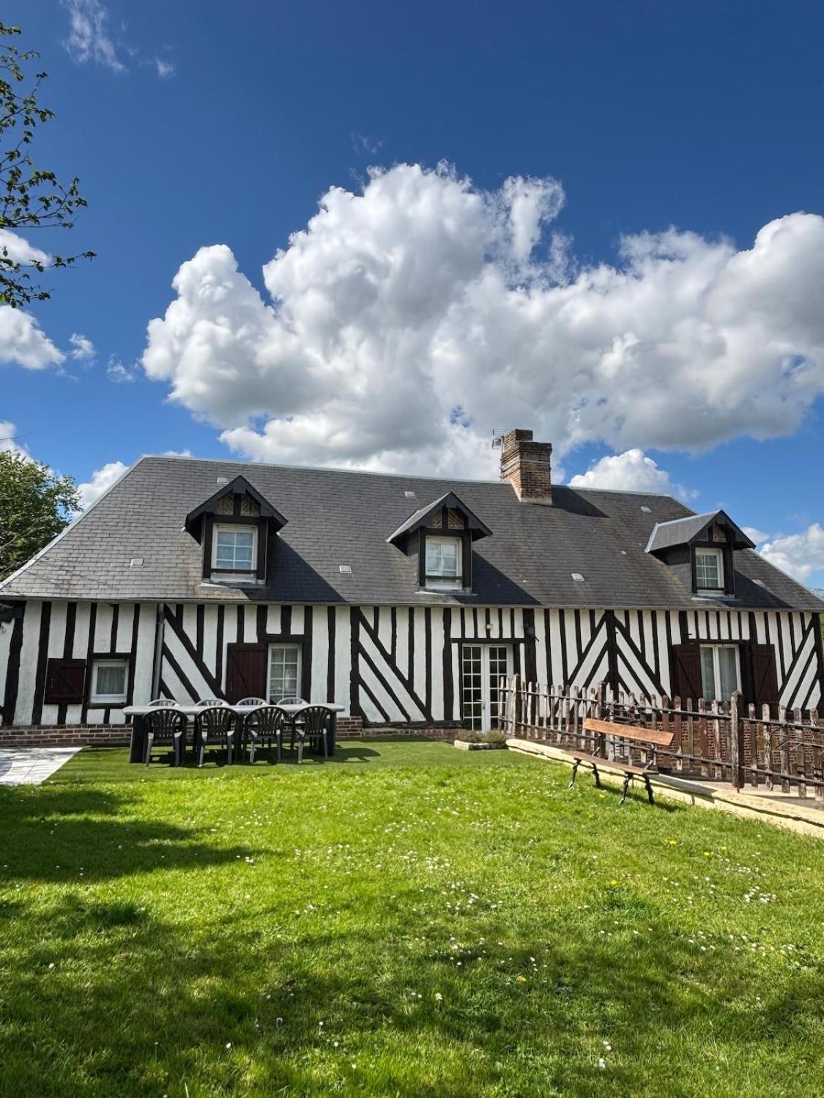 Gite De Malvoue Vimoutiers Exterior photo